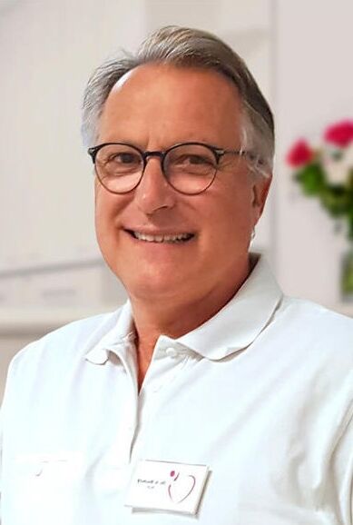 Arzt Dermatologe, Arzt der höchsten Kategorie Andreas Krausche